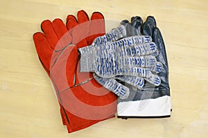 Personal protective equipment for hands. Peraki welder tarpaulin. Rubberized gloves. Cotton gloves