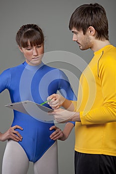 Personal trainer giving instructions