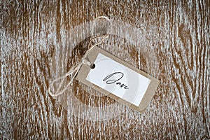 Personalised name Dave place card with string