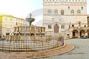 Perugia main square Piazza IV Novembre with Old Town Hall and monumental fountain Fontana Maggiore, Umbria, Italy