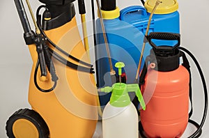 Pest control sprayers