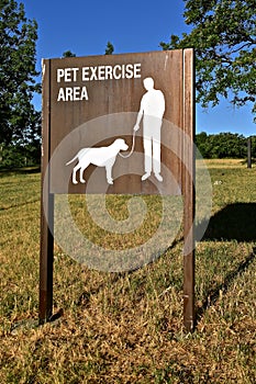Pet Exercise Area sign at a park