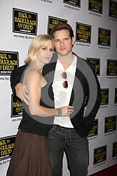 Peter Facinelli,Jenny Garth
