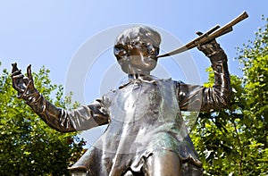 Peter Pan Statue in London