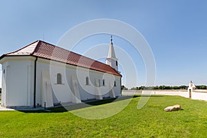 Petra a Pavla v obci Pac, Slovensko