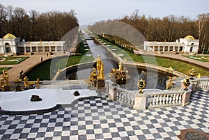 Peterhof, Grand Peterhof Palace