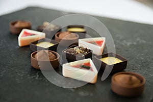 Petit fours