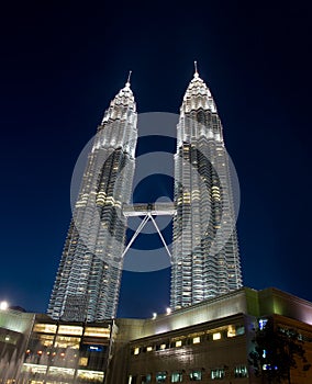 Petonas Towers at night