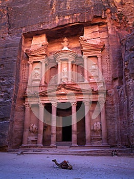 Petra the Khaznet