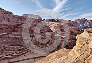 Petra - Scorcio panoramico dal sentiero Al-Khubtha photo