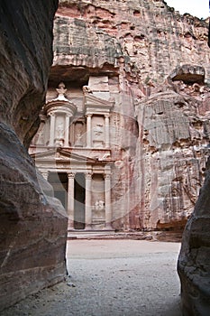 Petra treasury, Jordan photo