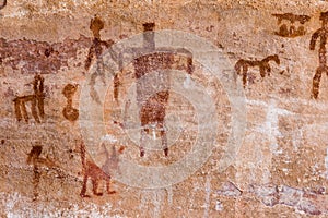 Petroglyphs photo