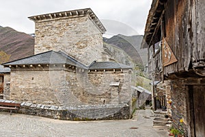 PeÃÂ±alba de Santiago, LeÃÂ³n, Castilla y LeÃÂ³n, Spain. Typical village in the mountains in Spain photo