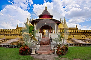 Pha That Luang Laos photo