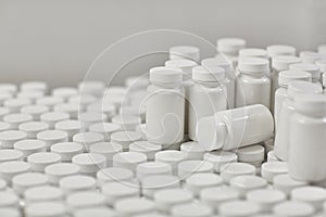 Pharmaceutical nutraceutical compounding packaging capsules