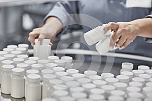 Pharmaceutical nutraceutical compounding packaging capsules