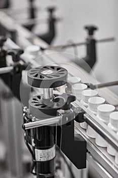 Pharmaceutical nutraceutical compounding packaging capsules