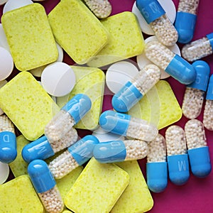 Pharmaceutical pills and capsules