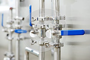 Pharmaceutical water preparation system