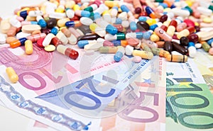 Pharmaceuticals on euro notes