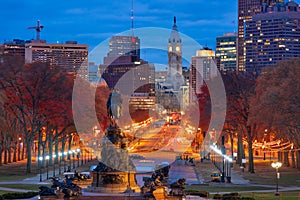 Philadelphia, Pennsylvania, USA in autumn overlooking Benjamin Franklin Parkway