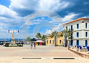 Philellinon Square with monument