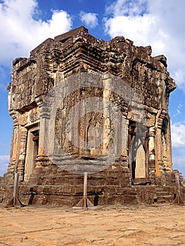 Phnom bakheng Temple