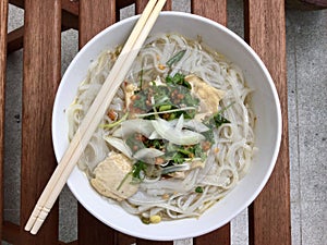 Pho - Vietnamese Chicken Noodle Soup