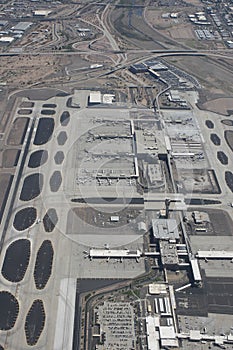 Phoenix airport - overflight in Cessna 172