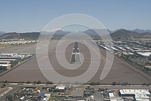 Phoenix Deer Valley airport - landing in Cessna 172