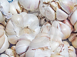 Photo of lots of garlic placed
