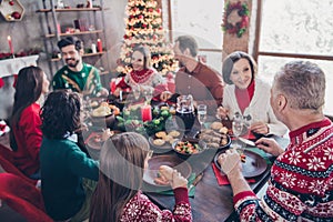 Photo portrait big family telling toast having dinner celebrating new year xmas with children near xmas tree