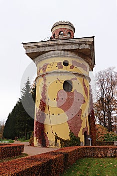 Ruina Tower in the Catherine Park. photo