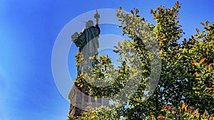 Photo of the Statue of Liberty as seen from New York\'s Liberty Island Park, where this monument is located.