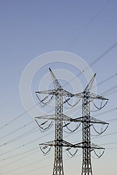 Minimalistic energetic cable photo
