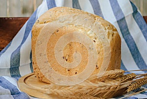 Photo of tsaty wheat bread with flaxseeds photo