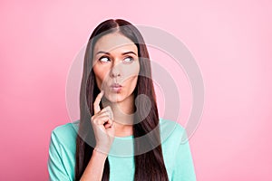 Photo of young beautiful pretty lovely serious minded girl look copyspace thinking isolated on pink color background