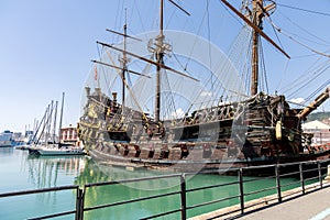 Fotografías interesado sobre el puerto de de juan, presente antiguo barco galeón 