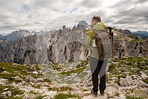 Photographer takes pictures of the mountain landscape