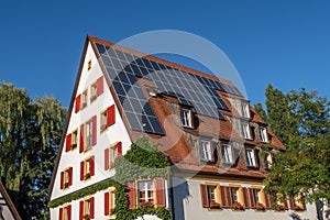 Photovoltaic