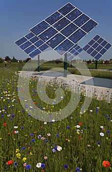 Photovoltaic panels rotating