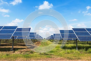 Fotovoltaico soleggiato pannelli 