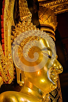 Phra Buddha Chinnarat