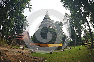 Phra That Chedi Luang is the largest Lanna bell-shaped pagoda in Chiang Saen. Located at Chiang Rai Province in Thailand.