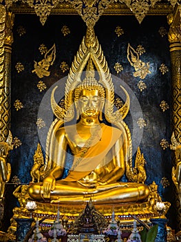 Phra Phuttha Chinnarath, famous Buddha statue