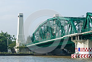 Phra Pok Klao Bridge in Bangkok photo