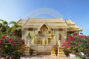 Phra Prang Muni Temple At Sing Buri province