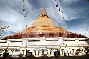 PHRA PRATHOM JEDI, The biggest Pagoda of Thailand.