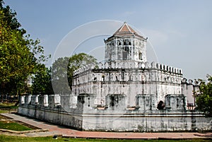 Phra Sumen ancient fort