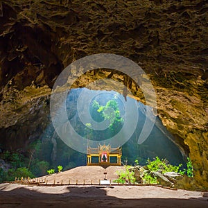 Phraya Nakhon Cave photo